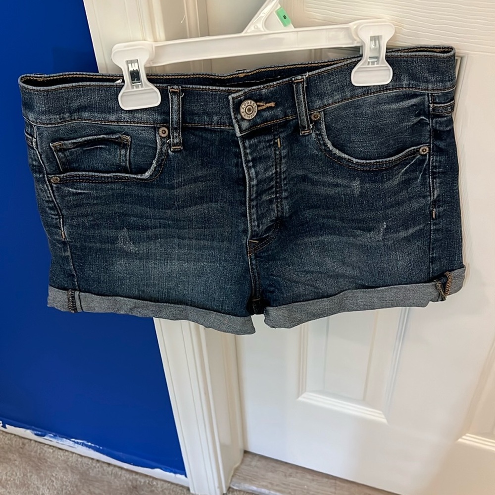 EXPRESS Mid-Rise Denim Blue Women's Shorts